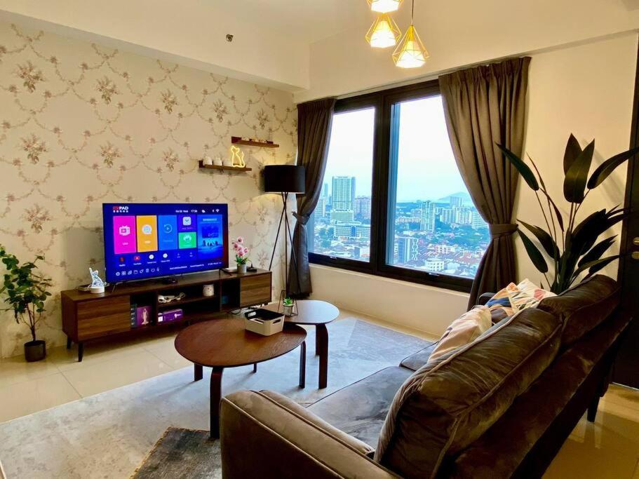 Tropicana 218 Macalister Sea & City View By Staycation Homestay George Town Dış mekan fotoğraf