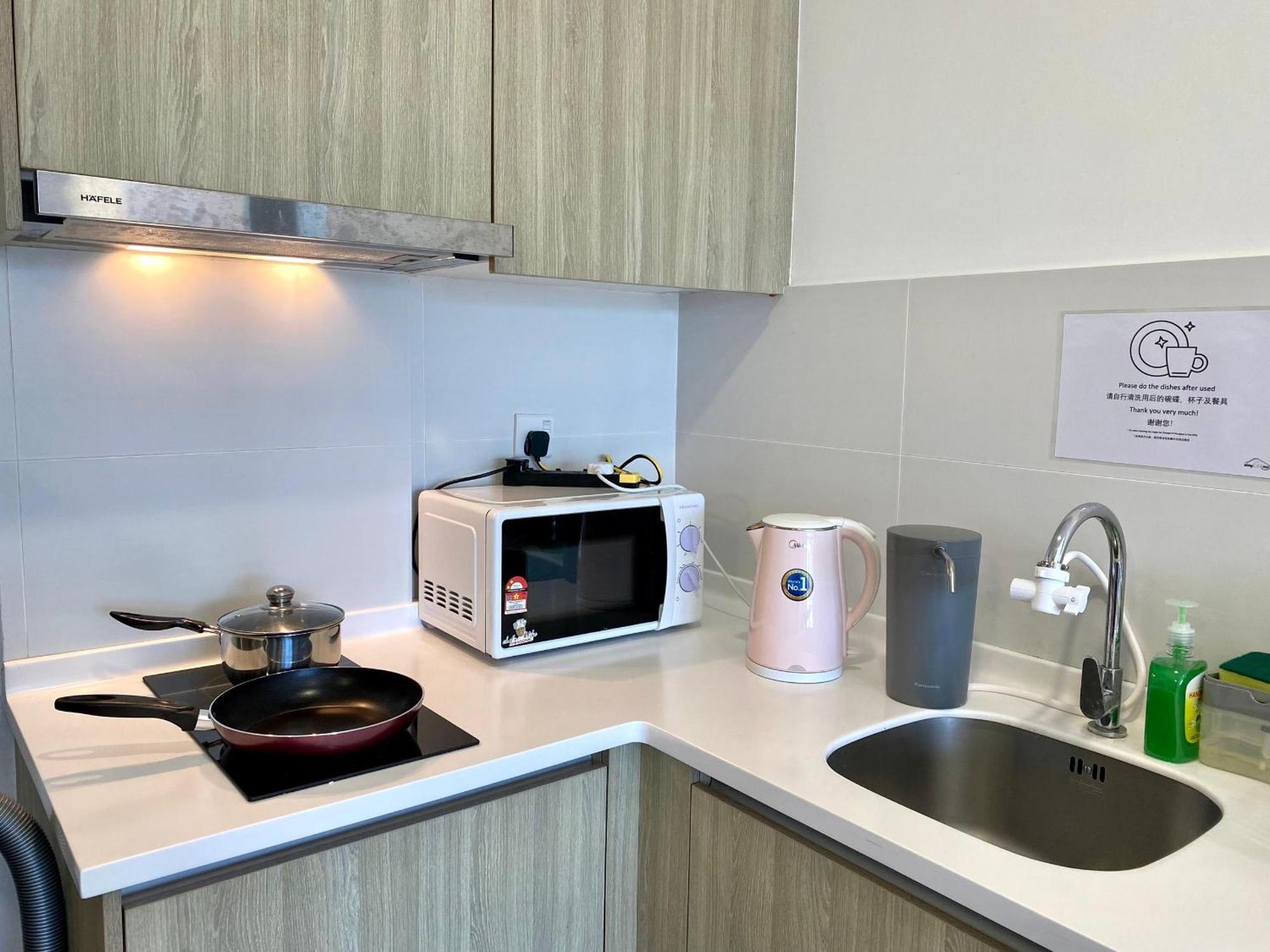 Tropicana 218 Macalister Sea & City View By Staycation Homestay George Town Dış mekan fotoğraf